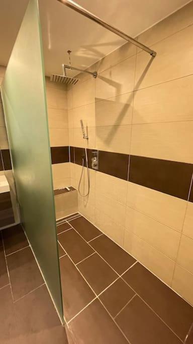 Shine Apartment Schwarzenfeld Εξωτερικό φωτογραφία